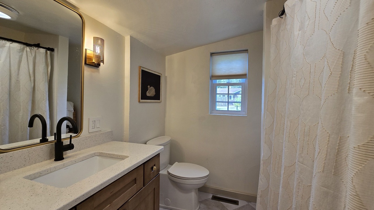 Photo of Bathroom in Mountain