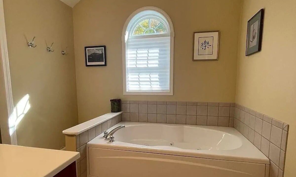 Photo of Bathroom in Hancock