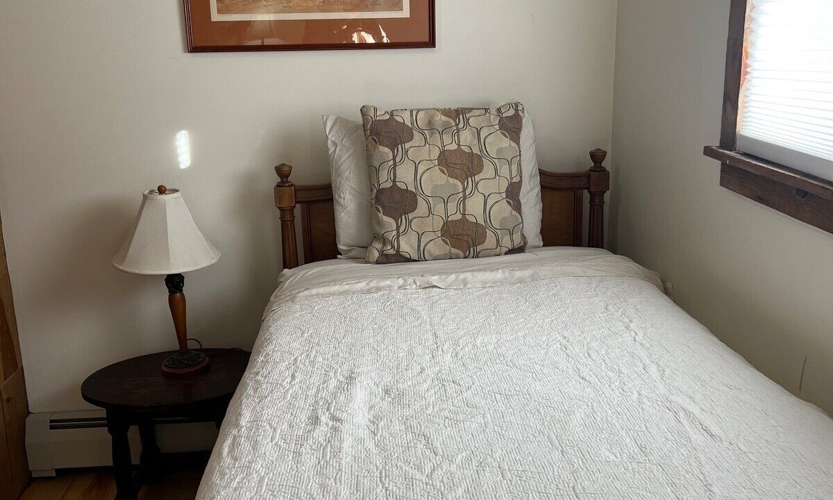 Photo of Bedroom in Canaan