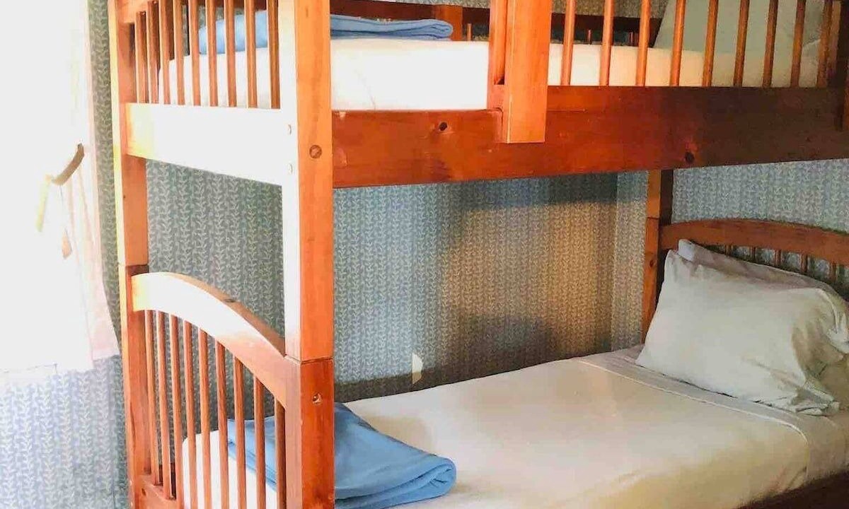 Photo of Bedroom in Canaan