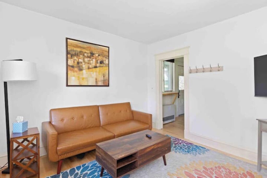 Photo of Livingroom in South End