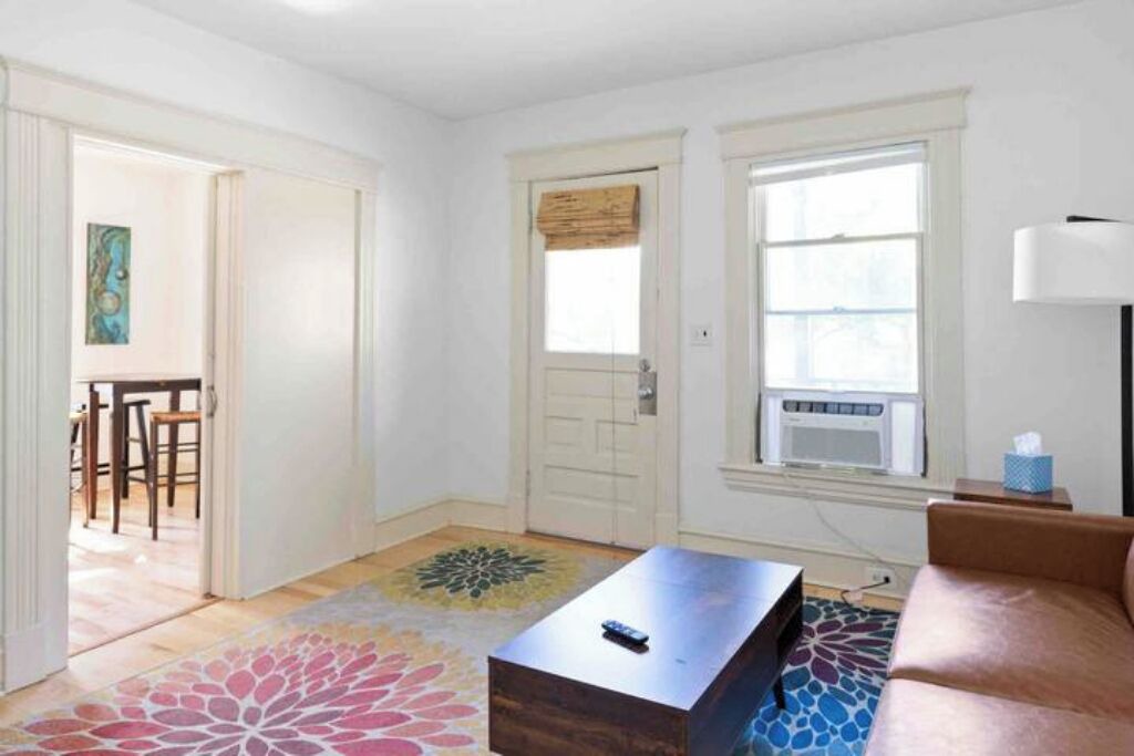 Photo of Livingroom in South End