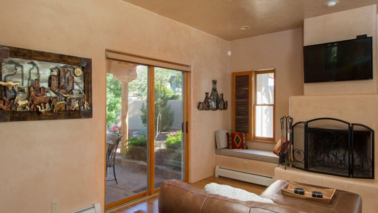 Photo of Livingroom in Santa Fe