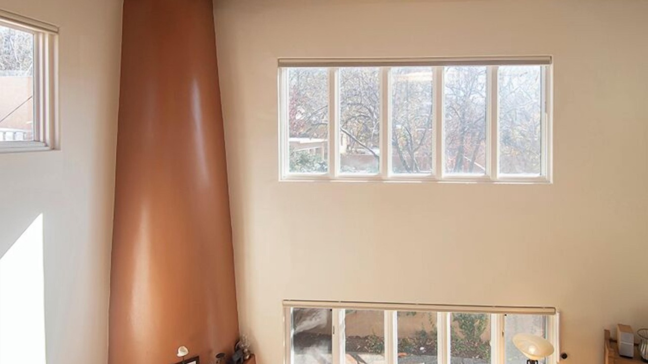 Photo of Livingroom in Historic Eastside