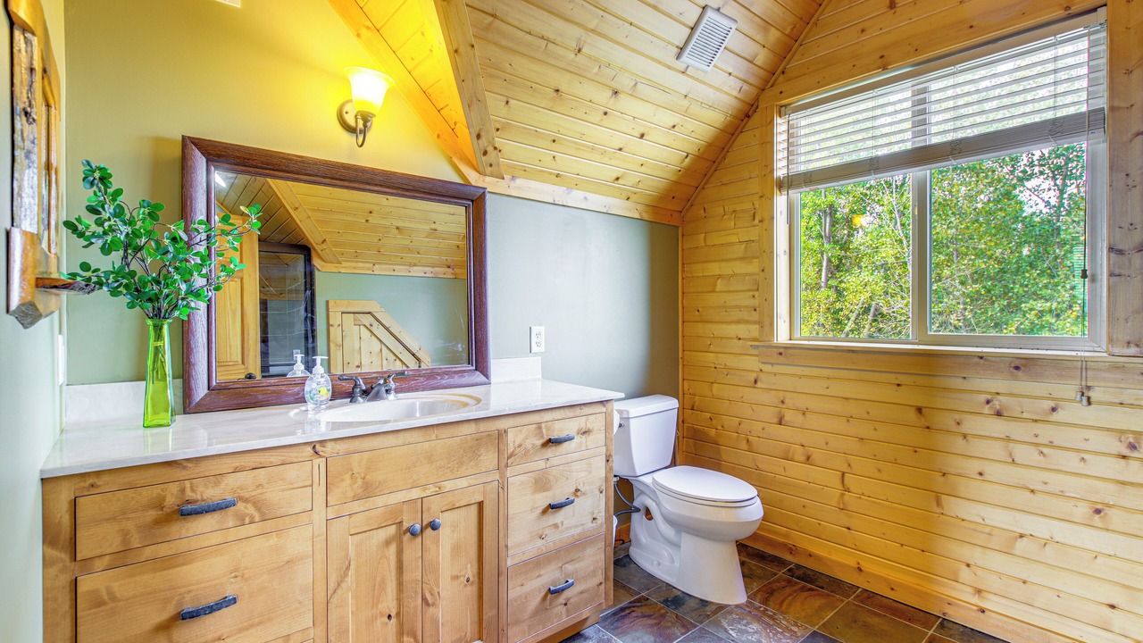 Photo of Bathroom in Eldorado
