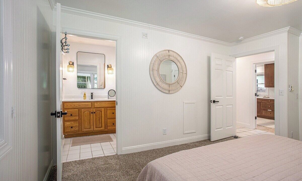 Photo of Bedroom in White Pigeon