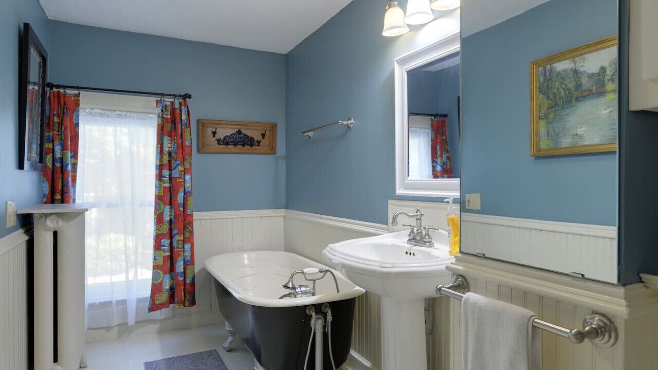Photo of Bathroom in Hastings