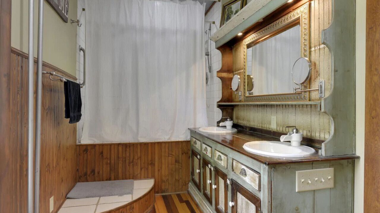 Photo of Bathroom in Hastings