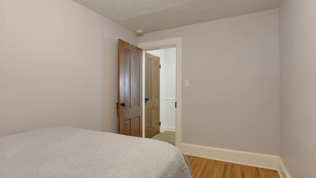 Photo of Bedroom in Hastings