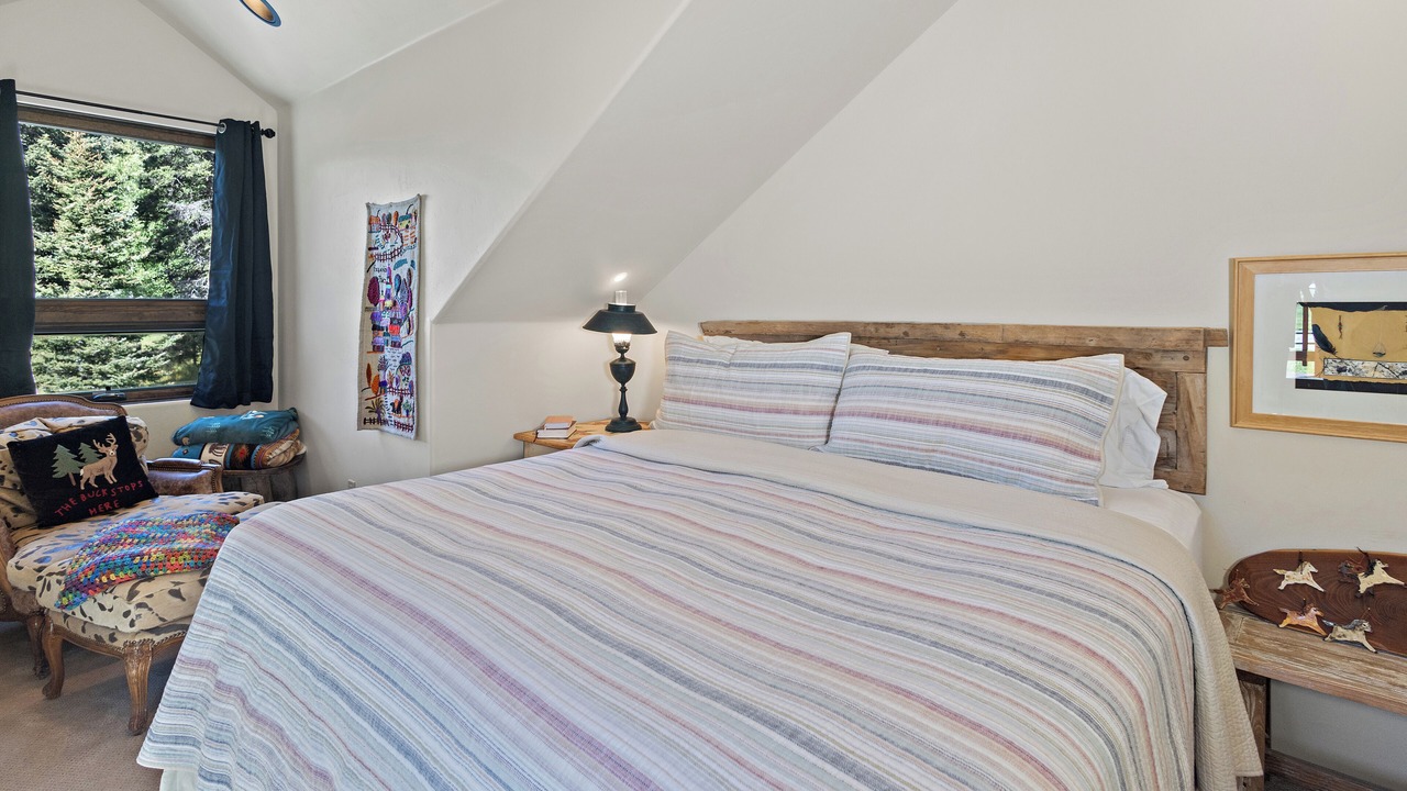 Photo of Bedroom in Taos Ski Valley