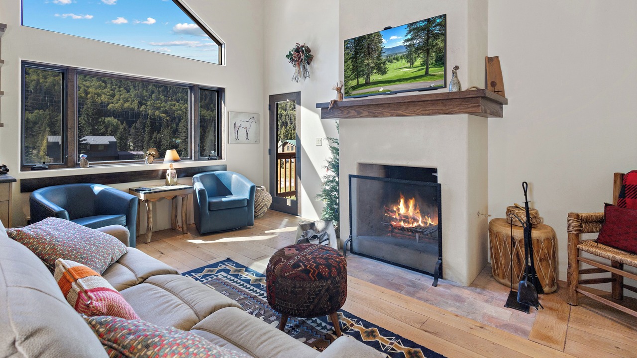 Photo of Livingroom in Taos Ski Valley