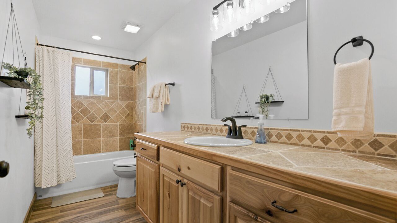 Photo of Bathroom in Ranchos De Taos
