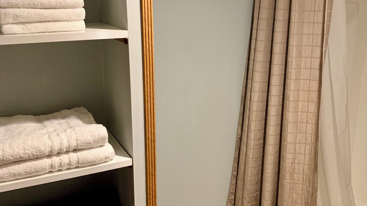 Photo of Bathroom in Crystal