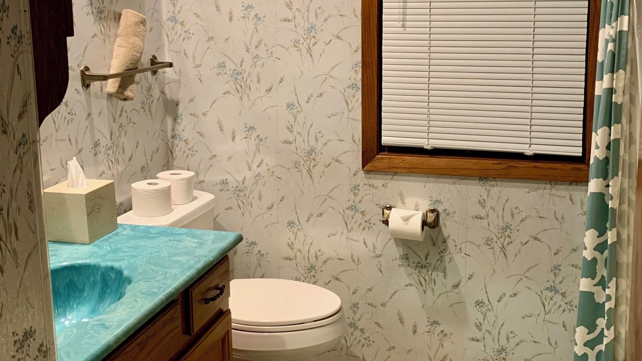 Photo of Bathroom in Crystal