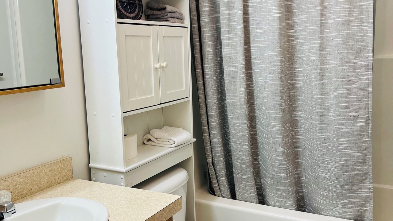 Photo of Bathroom in Moorefield