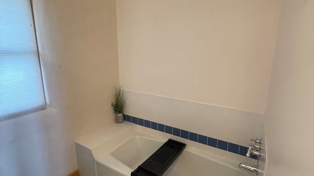 Photo of Bathroom in Los Alamos