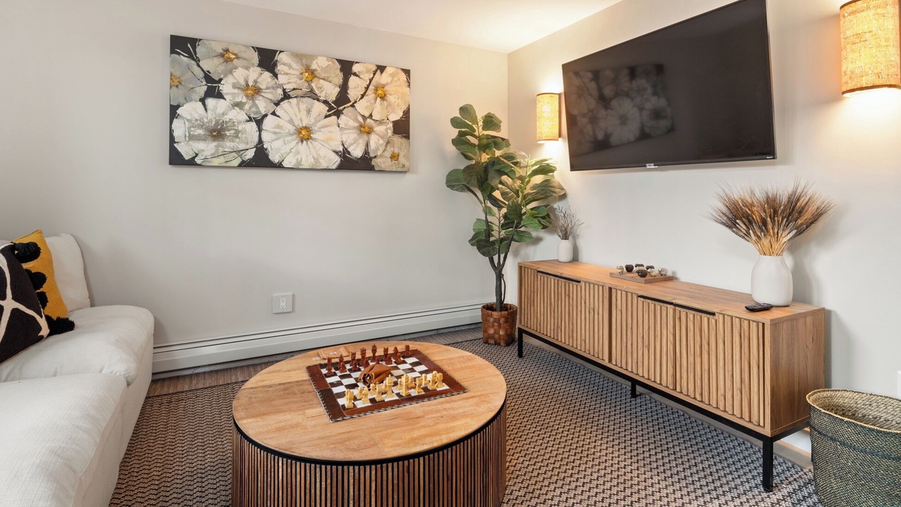 Photo of Livingroom in Stowe Hollow