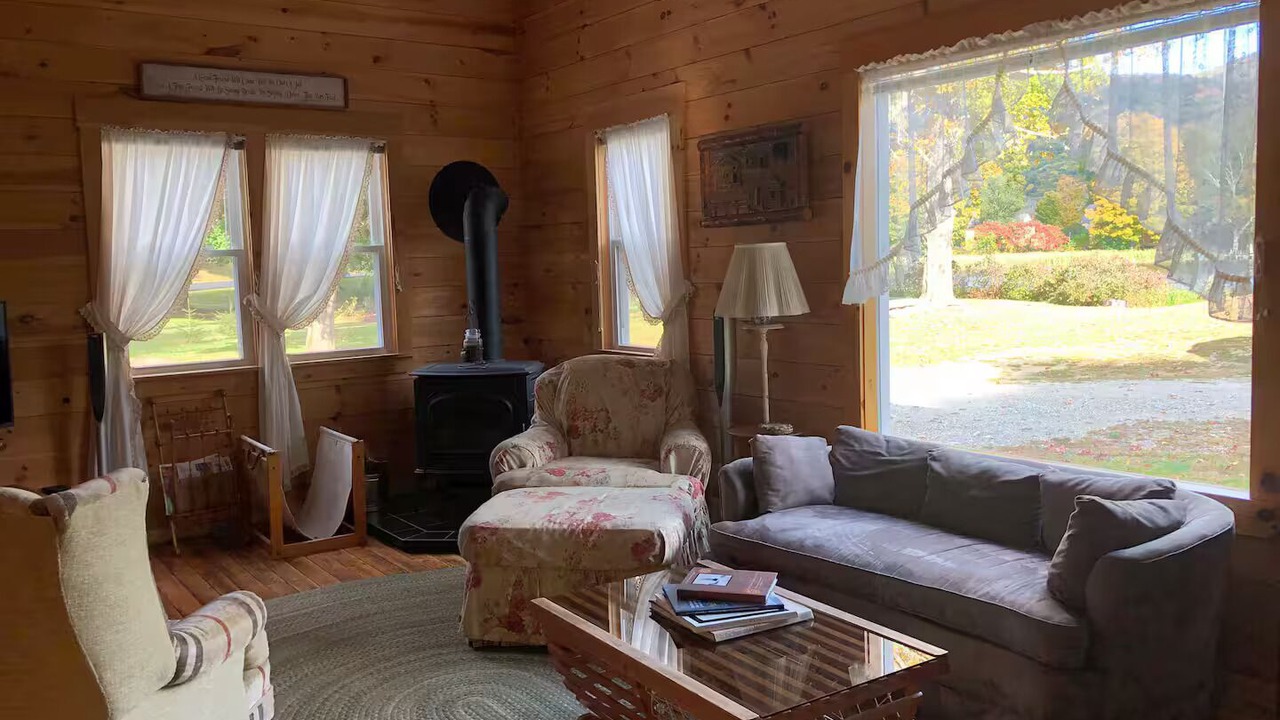 Photo of Livingroom in East Dorset