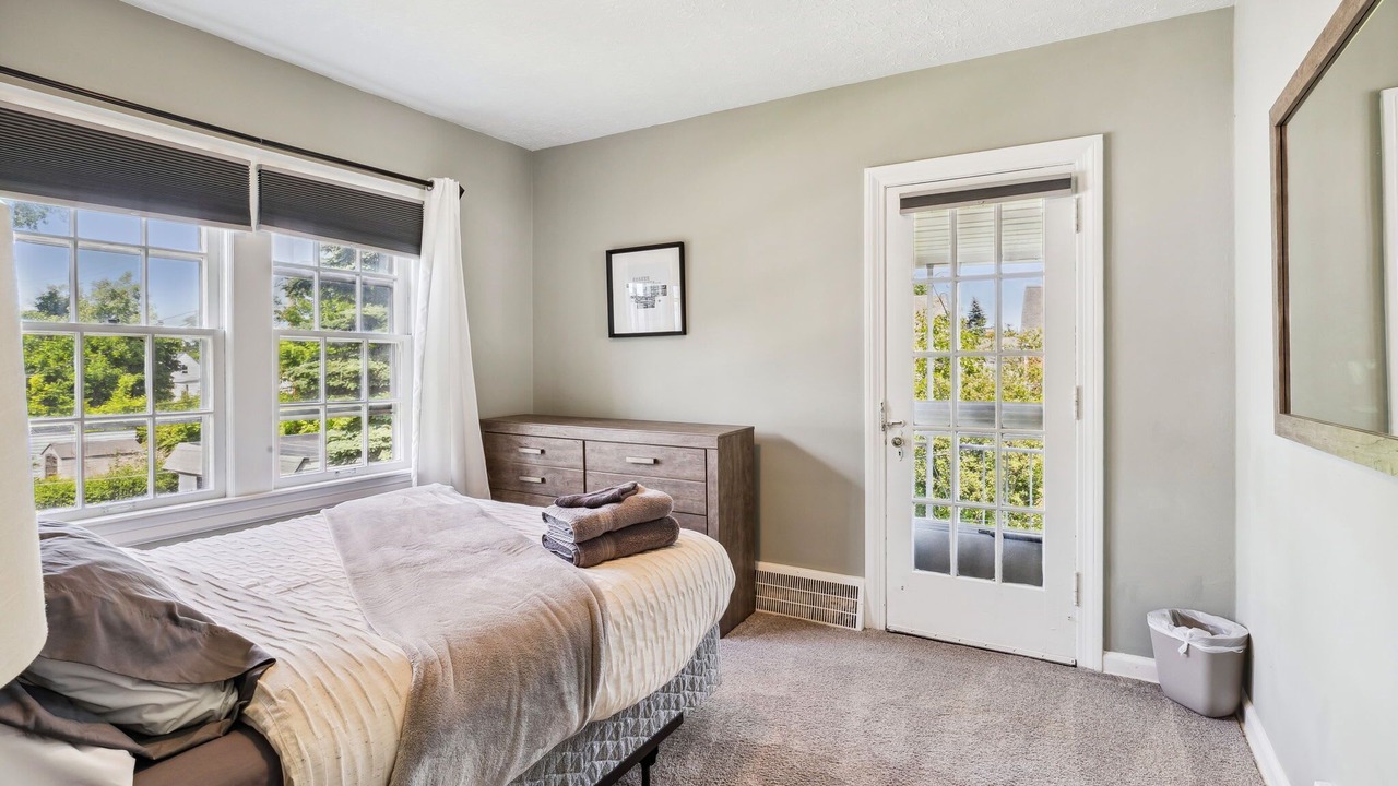 Photo of Bedroom in Cleveland