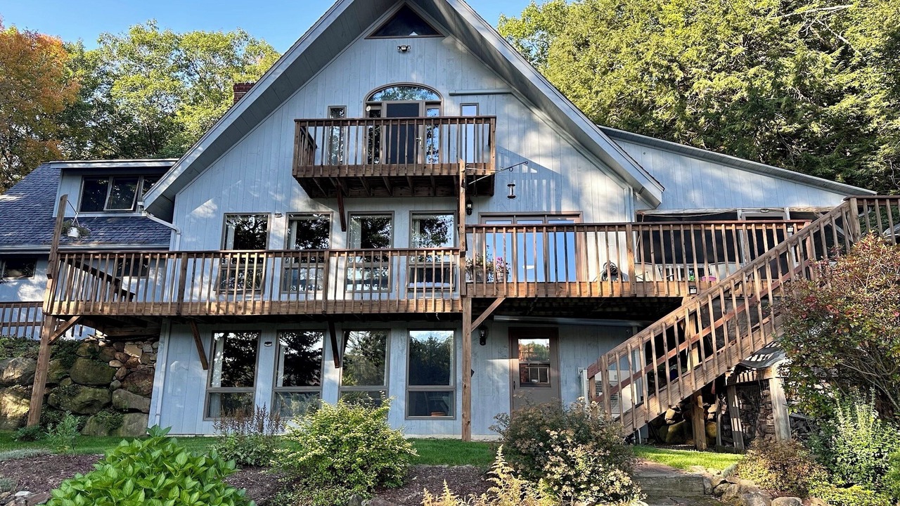 Photo of Outdoor in Harrisville
