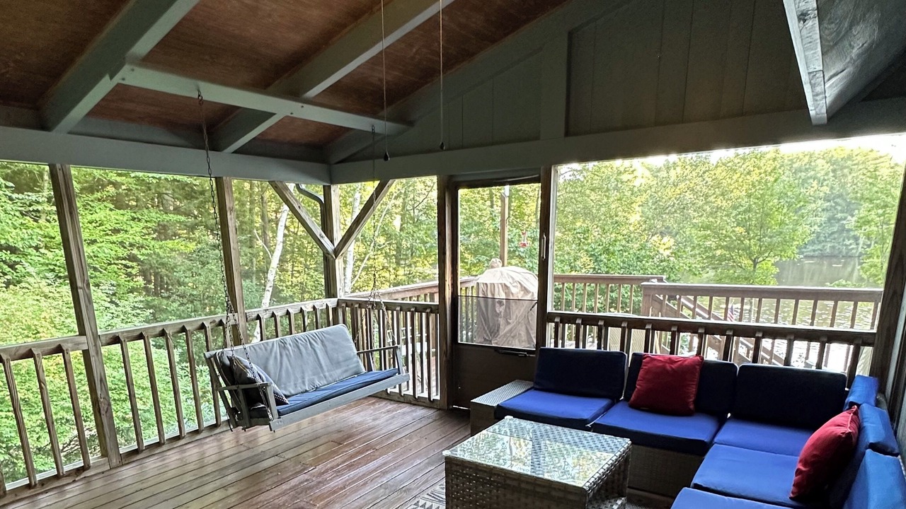 Photo of Livingroom in Harrisville