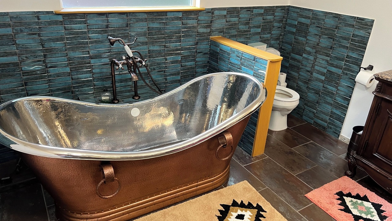 Photo of Bathroom in Corrales