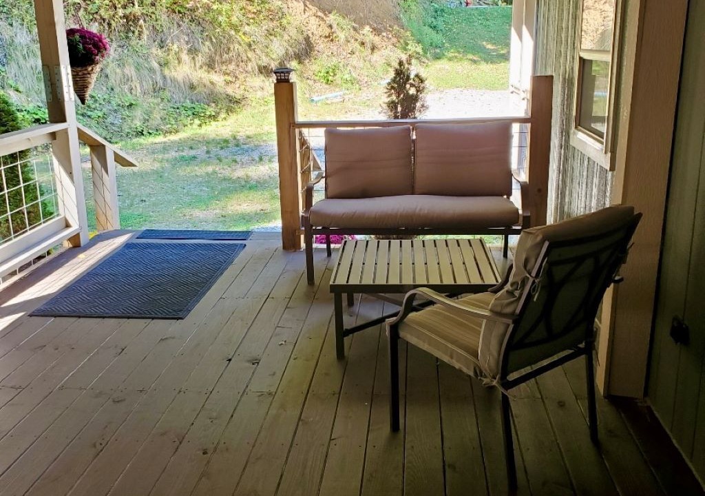 Photo of Patio Balcony in Elkins