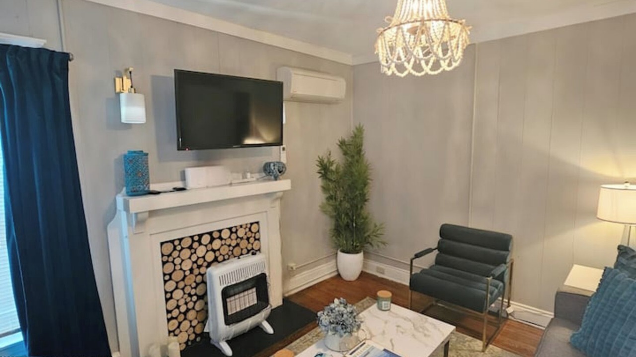 Photo of Livingroom in Huntington