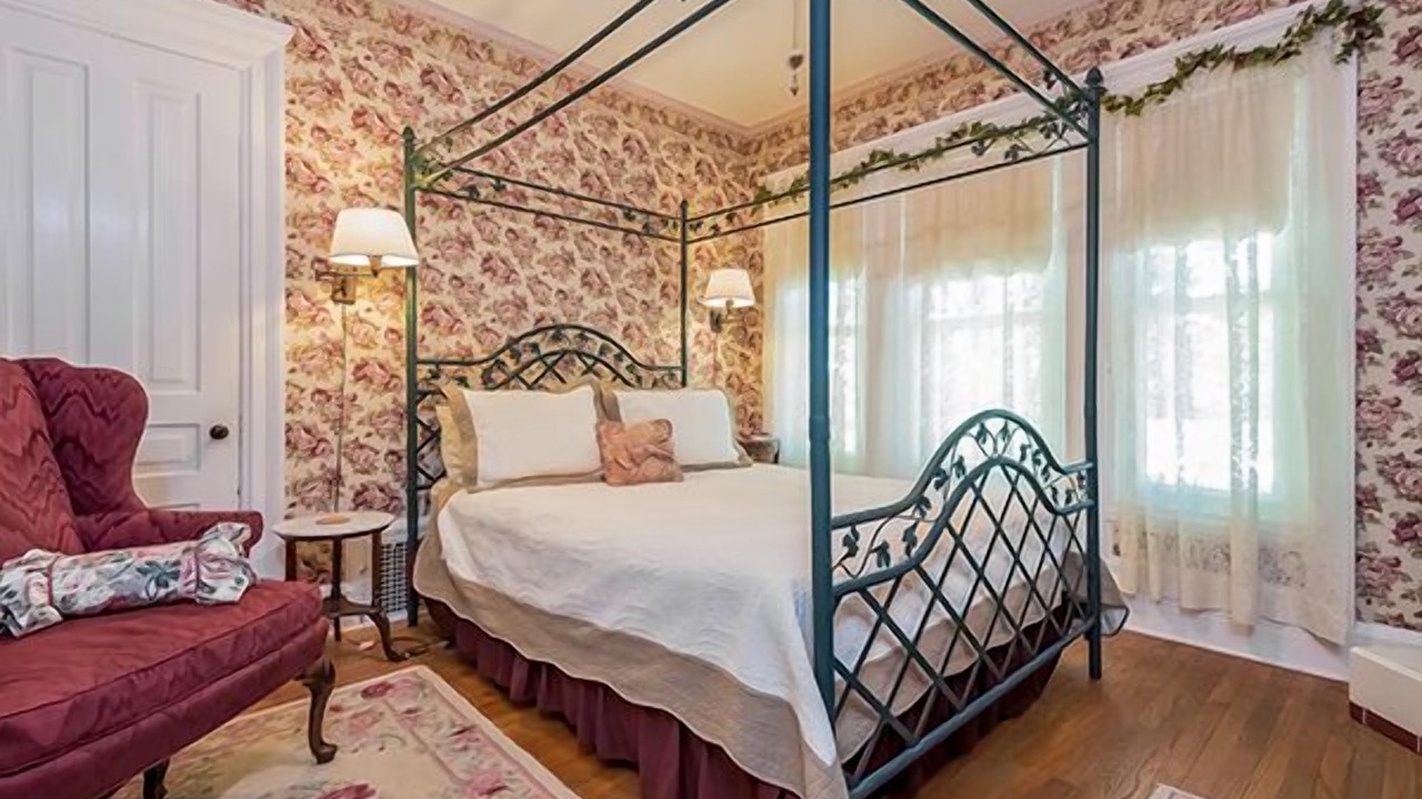 Photo of Bedroom in Fennville