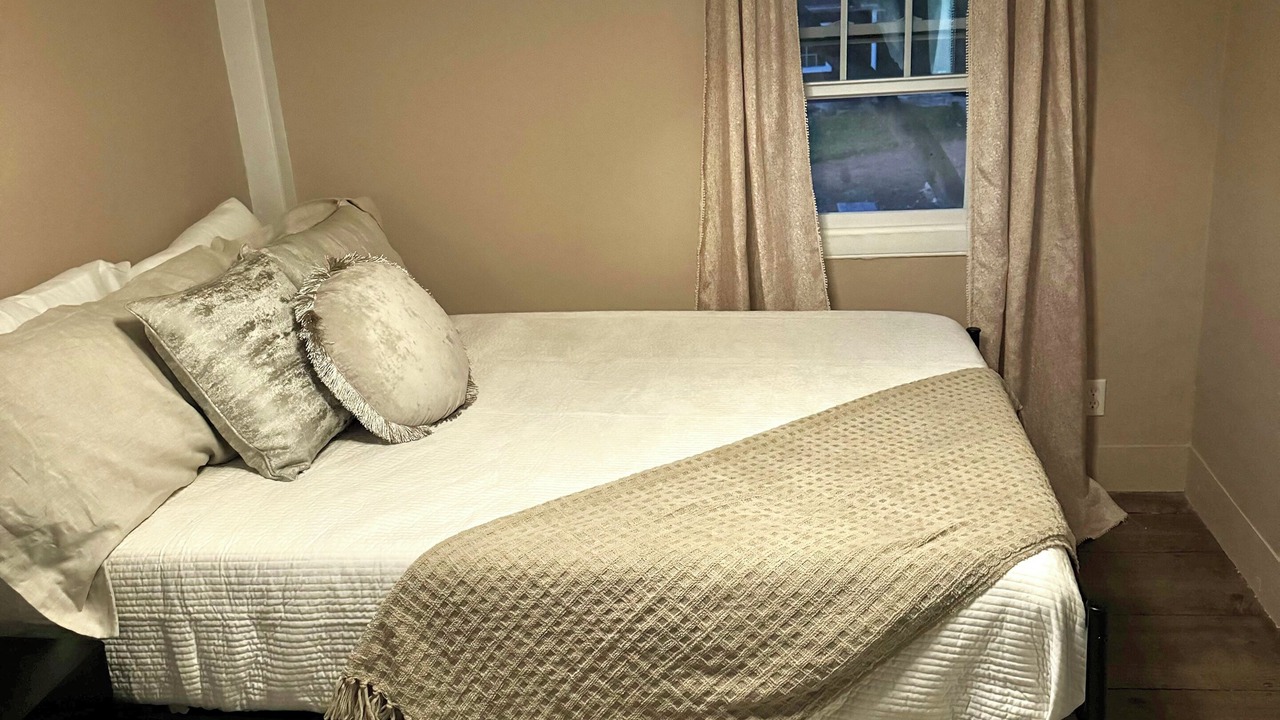 Photo of Bedroom in Shelton