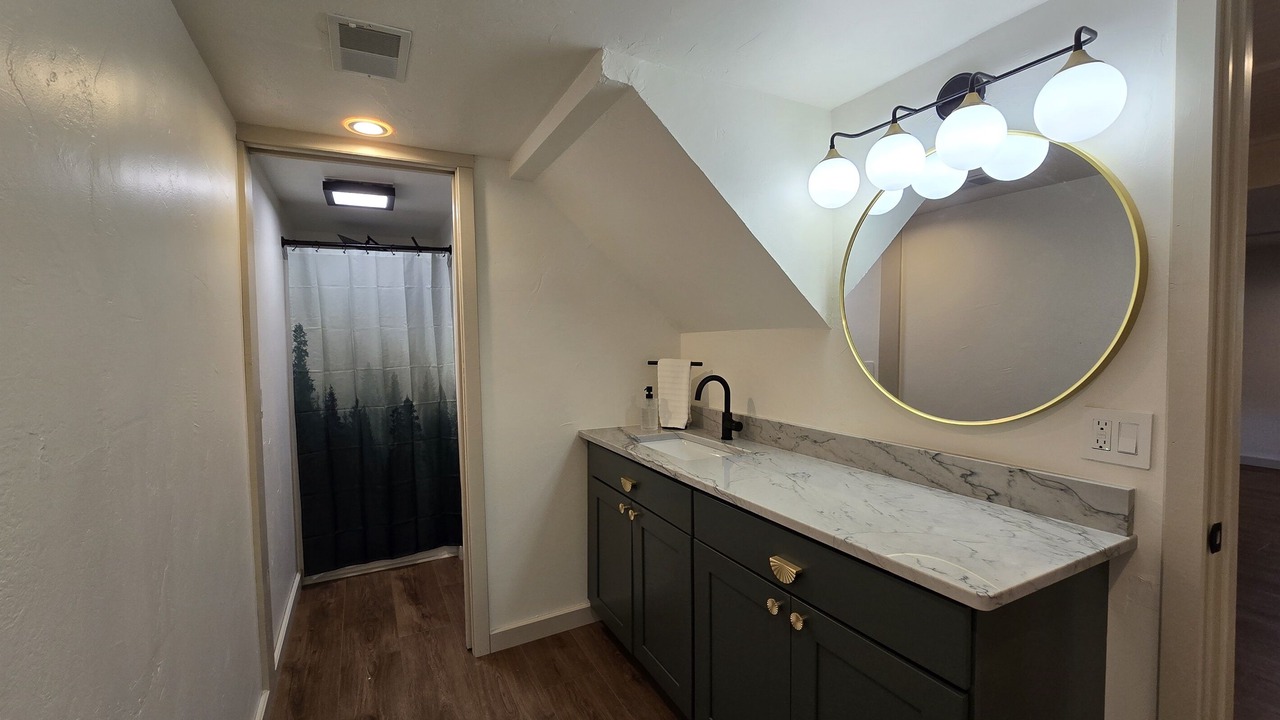 Photo of Bathroom in Mountain