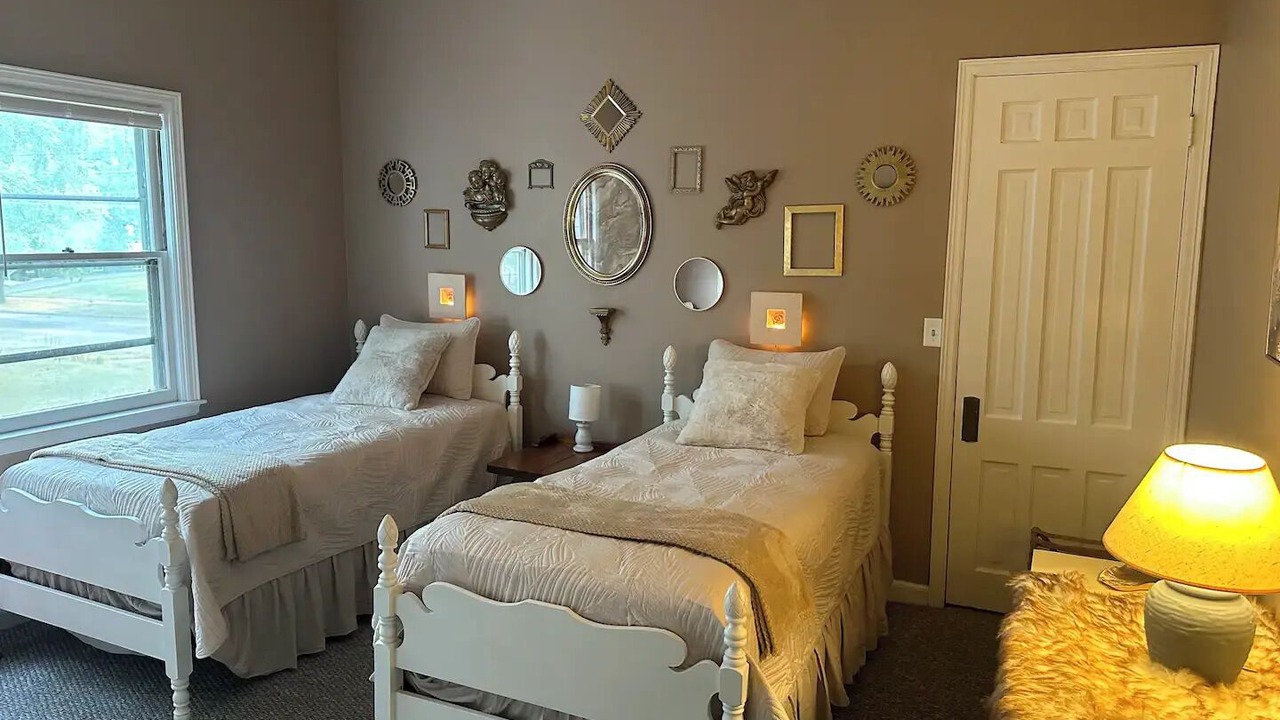Photo of Bedroom in Beloit