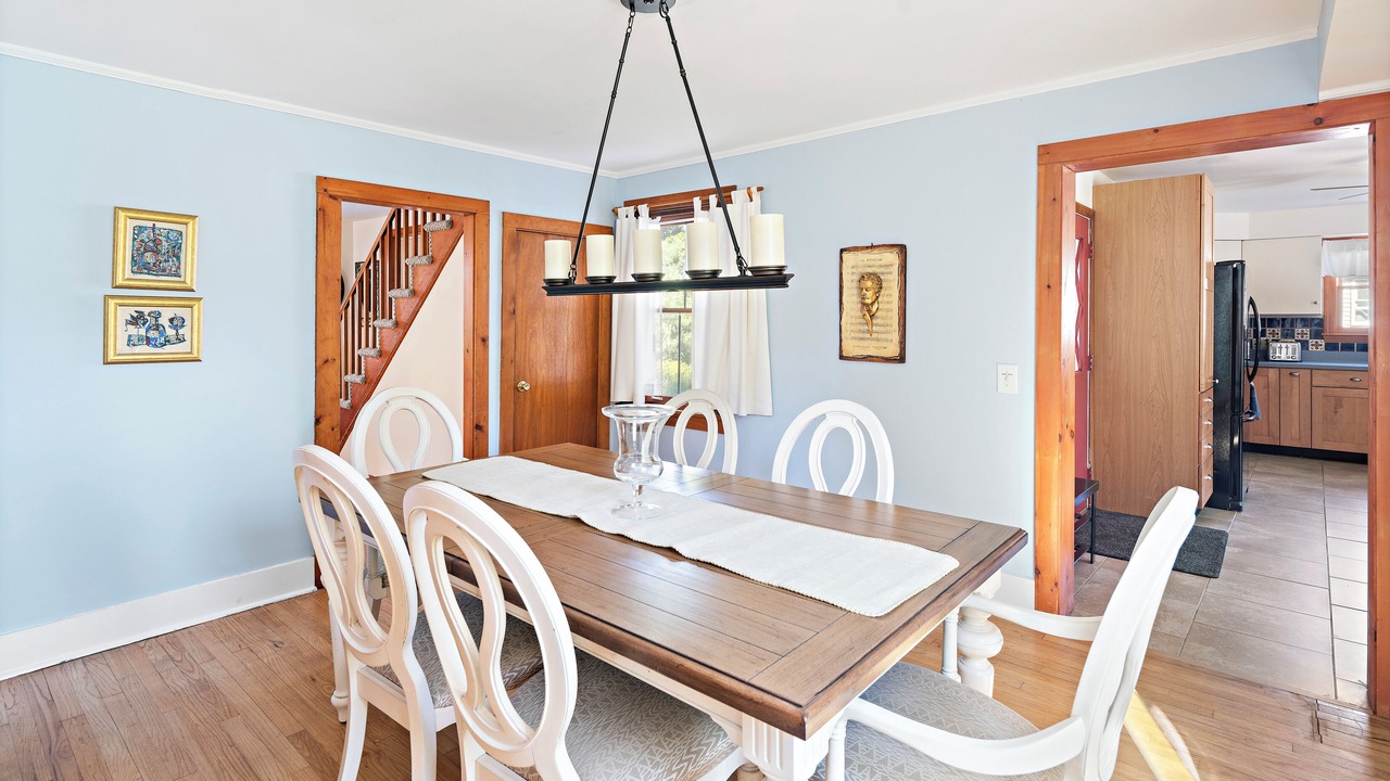 Photo of Bedroom in Lenox Dale