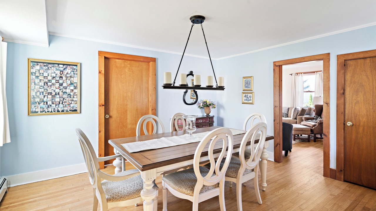 Photo of Bedroom in Lenox Dale