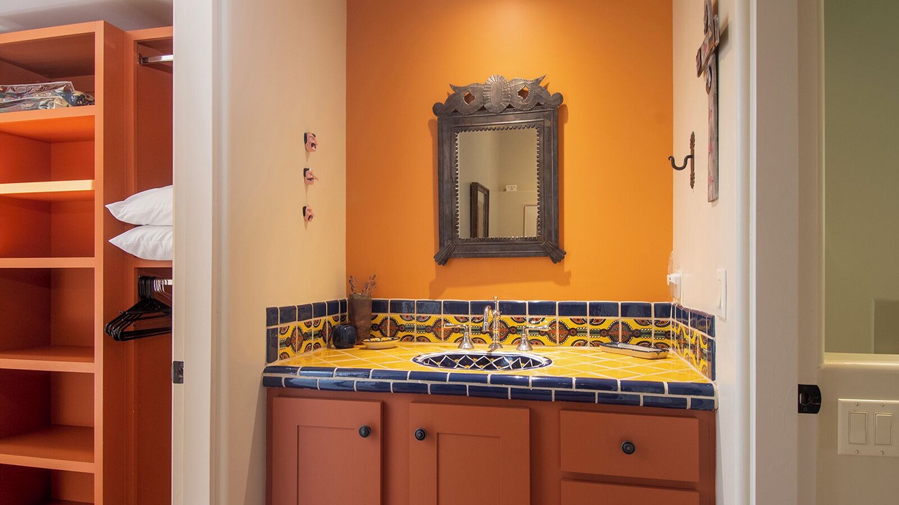 Photo of Bathroom in Tesuque