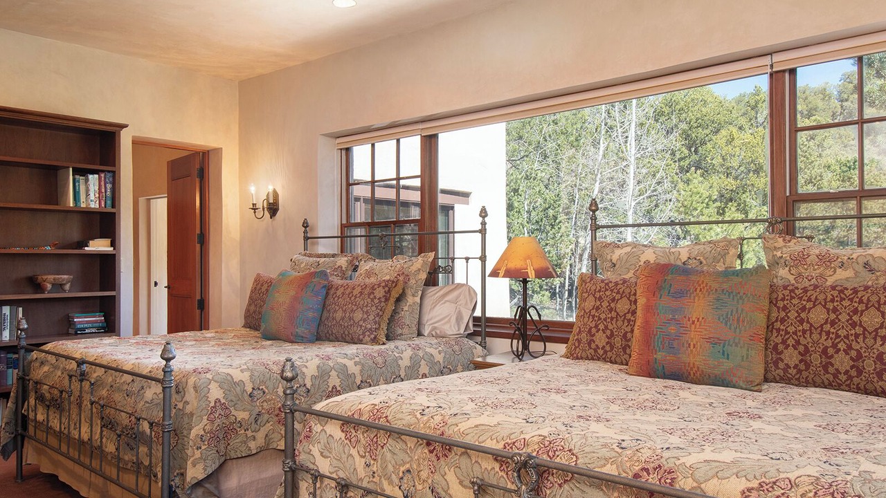 Photo of Bedroom in North Hills