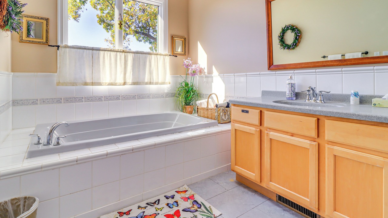 Photo of Bathroom in Jerome