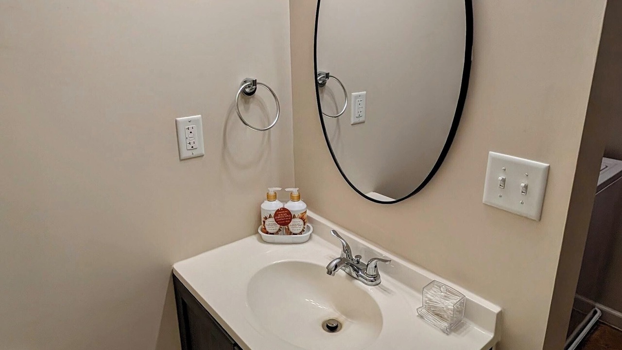 Photo of Bathroom in Maple Grove
