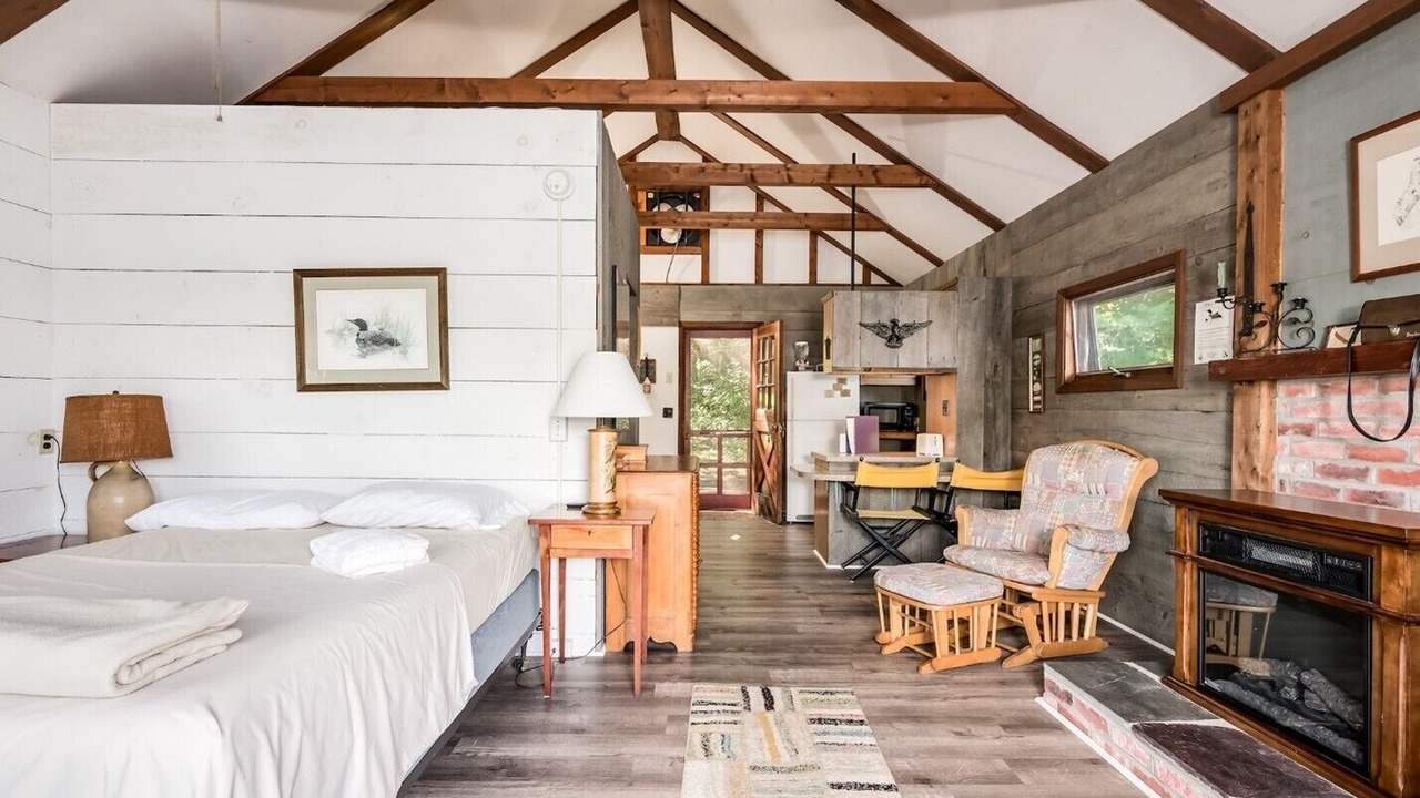 Photo of Bedroom in Moultonborough