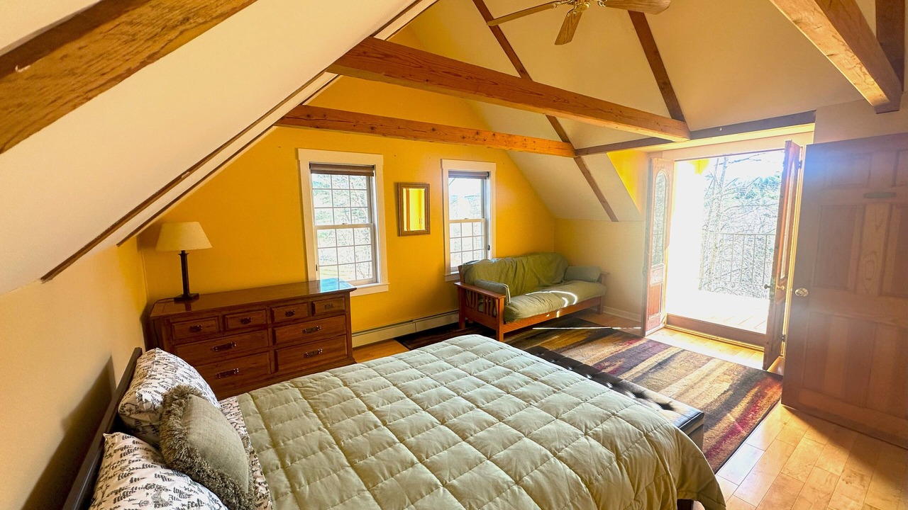 Photo of Bedroom in Waterbury