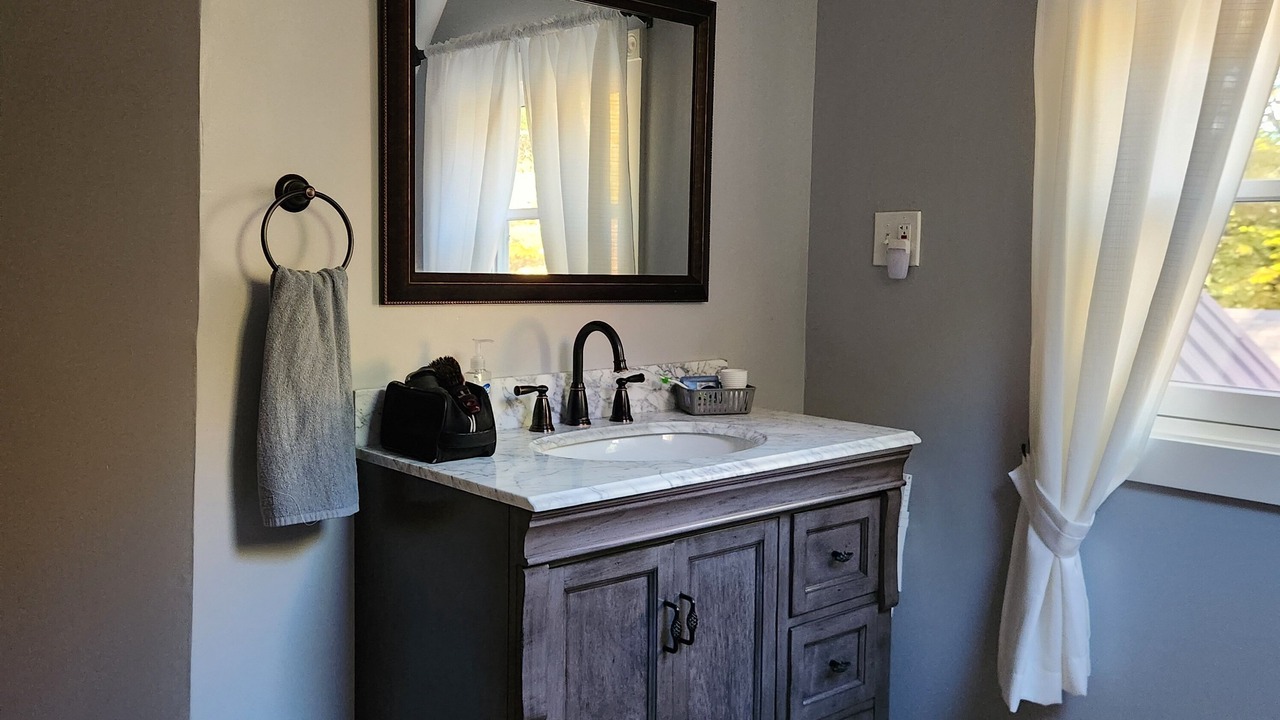 Photo of Bathroom in Alexandria