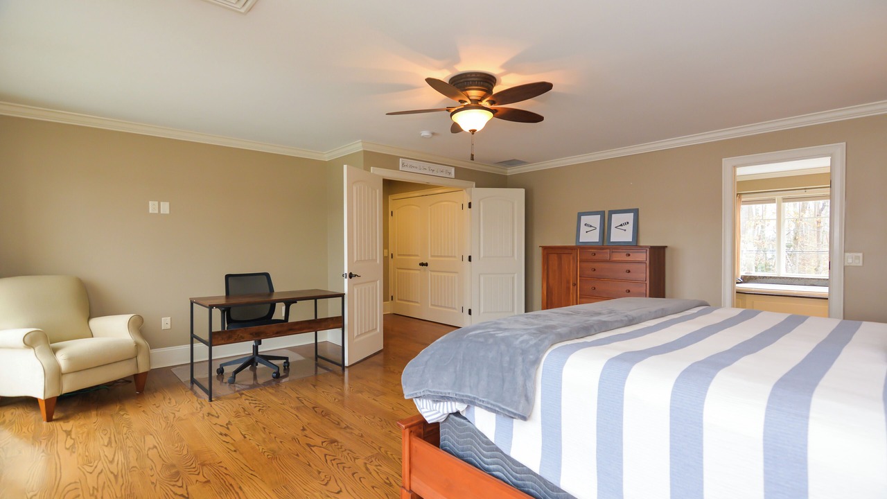 Photo of Bedroom in Lochmere