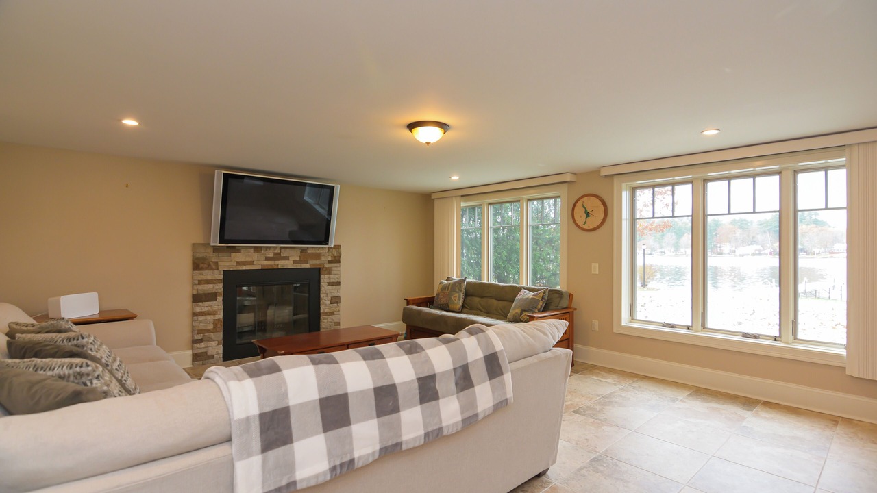 Photo of Livingroom in Lochmere