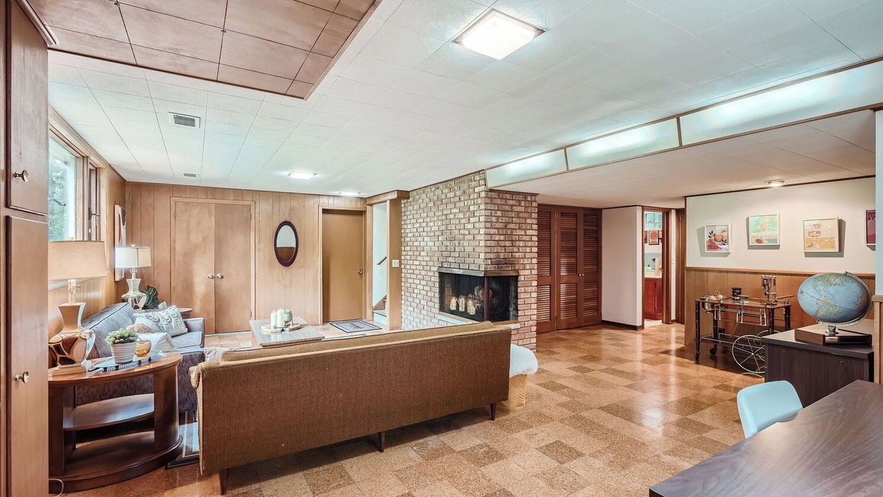 Photo of Bedroom in Fridley