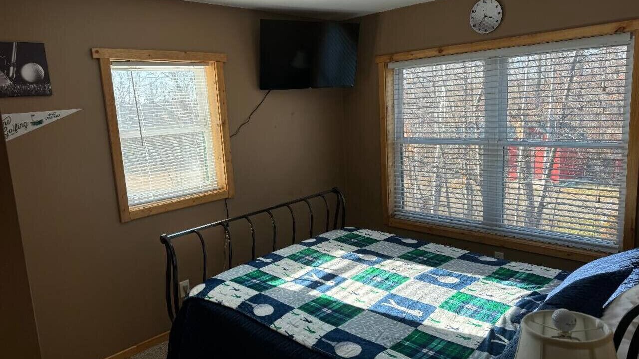 Photo of Bedroom in Garrison