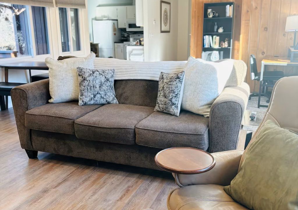 Photo of Livingroom in Fridley