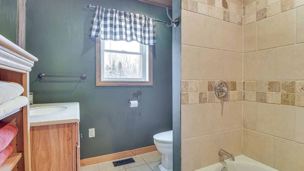 Photo of Bathroom in Morgan
