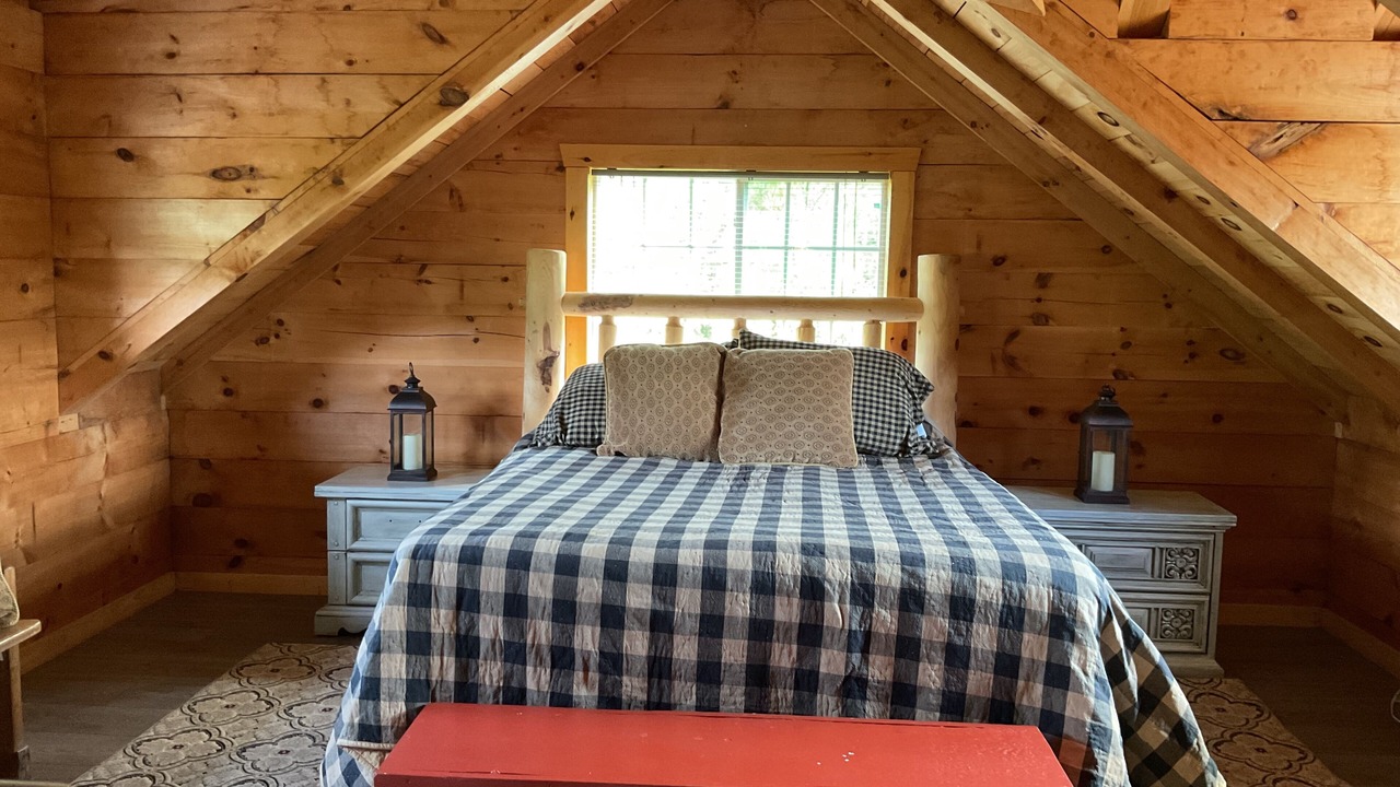 Photo of Bedroom in Hillsboro