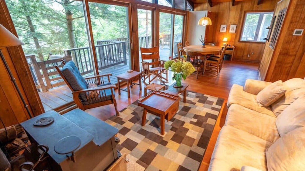 Photo of Livingroom in Monterey
