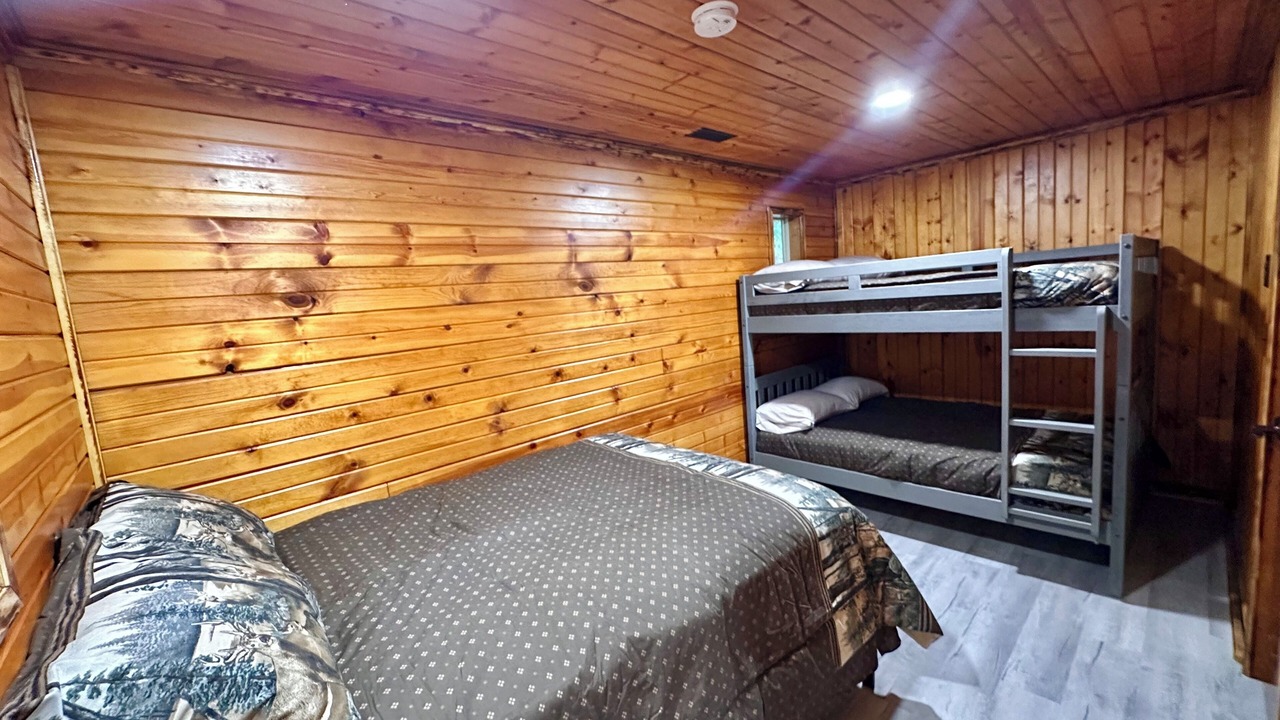 Photo of Bedroom in Cabins